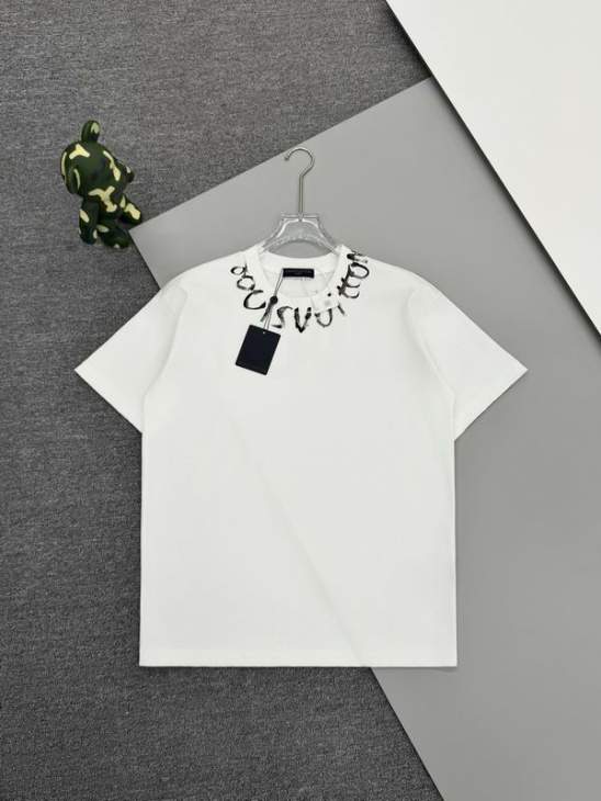 Picture of Louis Vuitton T Shirts Short _SKULVS-XLm6tx1237364